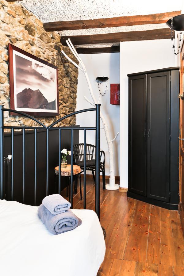 Single Room with Bathroom,665930604:JPEG